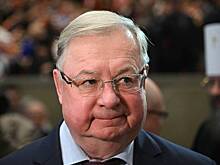 Бывший премьер России назвал нанесшего удар по обороноспособности министра обороны
