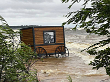 Самое сильное наводнение за 160 лет: первые кадры из Петербурга