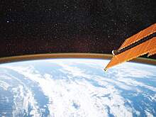 Трое астронавтов заблокированы на орбите после «столкновения с НЛО»