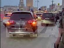 Mercedes похитителей замечали сопровождающим авто человека из окружения Кадырова