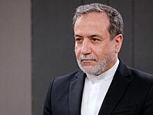 Глава МИД Ирана заявил Путину, что страна имеет право на…