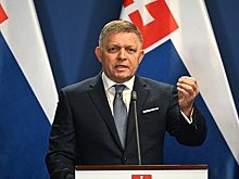 Фицо объявил о намерении Словакии выйти из НАТО