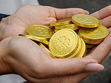 Неизвестный перевел забытые на 14 лет биткоины на сумму 468…