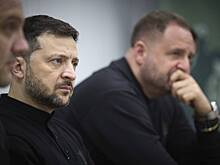 Зеленского предупредили о возможном госперевороте
