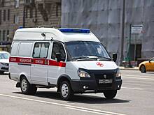 В Москве упавшего в обморок от жары мужчину переехала машина