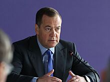 Медведев заявил, что Трамп размазал Европу