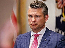 Хегсет заявил, что в армии США не должно быть парней…