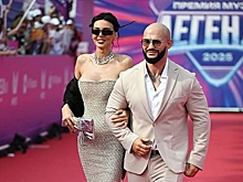 На Оксане Самойловой лопнуло платье на премии