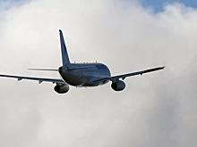 Самолет Superjet 100 потерял капот во время взлета и попал…