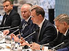 США высказались против участия Мединского в переговорах по Украине