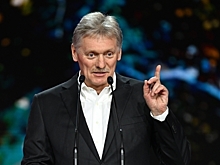 Песков: Тезис «мир через силу» не стоит использовать в отношении…