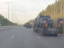 Колонну с техникой НАТО заметили на российской автотрассе