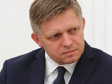 Премьер Словакии перенес три операции после покушения