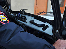 В Уфе на видео сняли, как мужчина таскал за волосы…