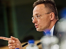 Сийярто назвал еще одного врага Зеленского