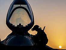 В Сети появилось видео катапультирования летчицы из сбитого Ираном F-35