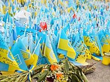 Появилось видео огромного военного кладбища на Украине